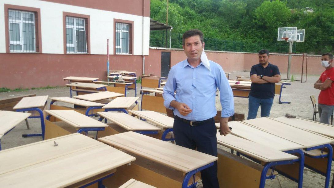 İlçe Milli Eğitim Müdürümüz Sayın Ahmet KINA Anadolu İmam Hatip Lisesi' ni Ziyaret Etti.