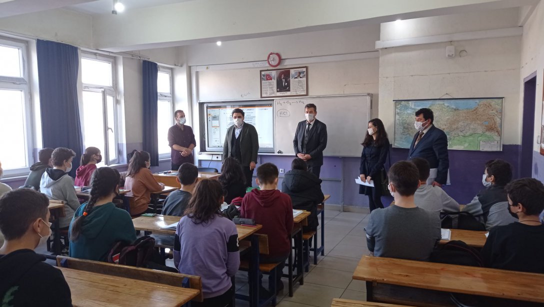 Kaymakamımız Sayın Eyyüp Batuhan CİĞERCİ Atatürk Ortaokulu' nu Ziyaret Etti